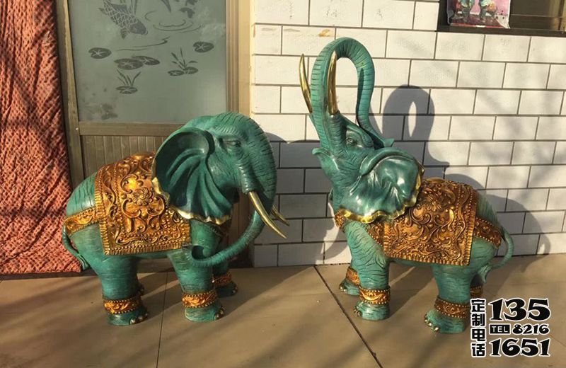 庭院室內創意玻璃鋼彩繪兩只大象雕塑 庭院室內創意玻璃鋼彩繪兩只大象雕塑